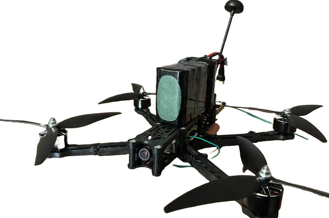 FPV-дрон OMEN у польоті (заставка)